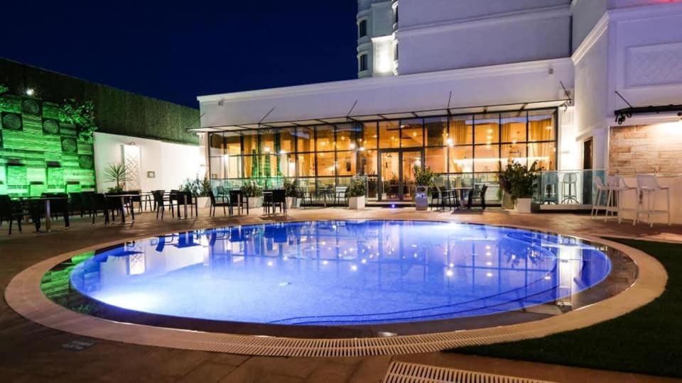 Hotel Atlantis Bejaia Aeroport Extérieur photo