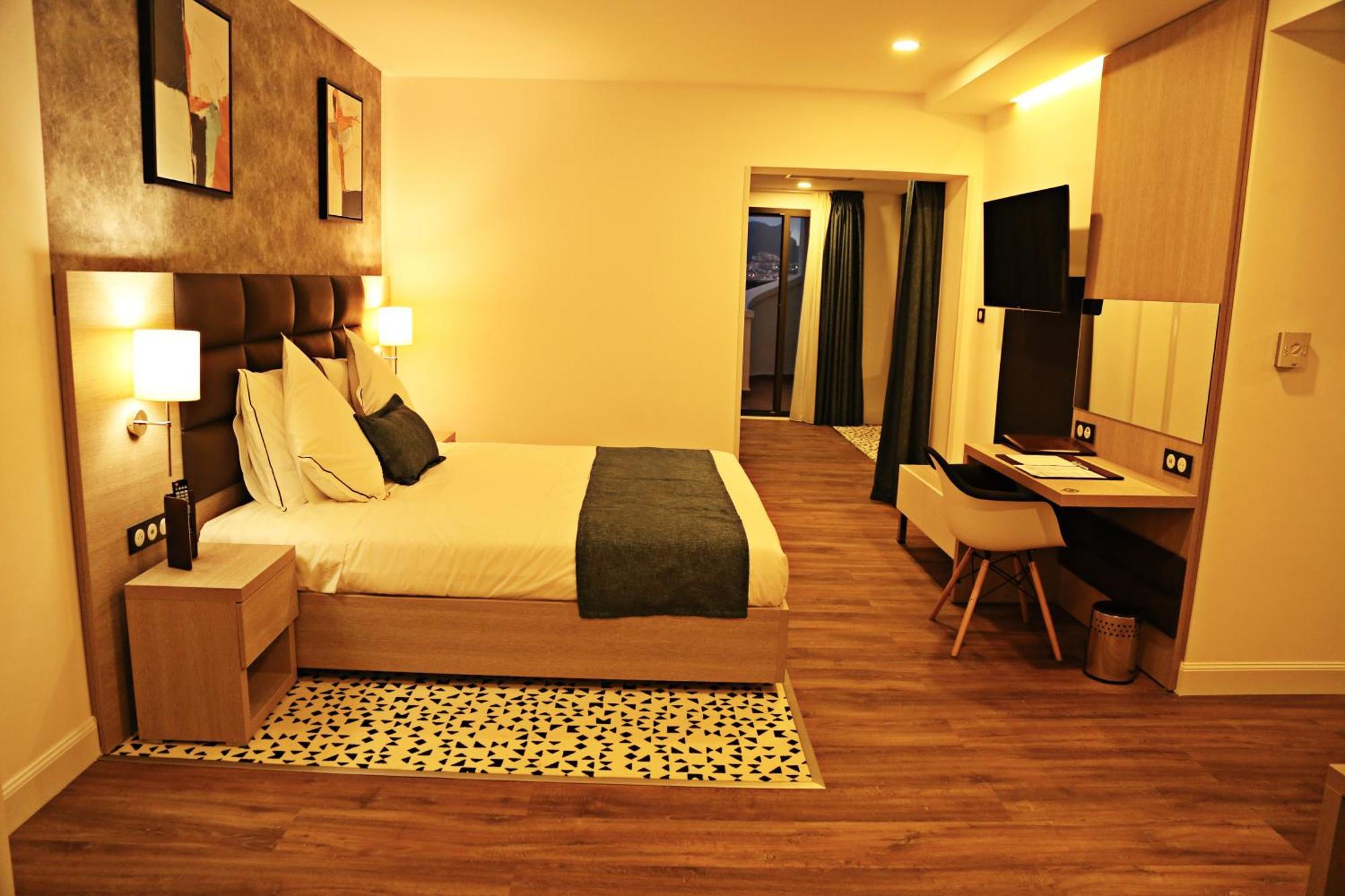Hotel Atlantis Bejaia Aeroport Extérieur photo